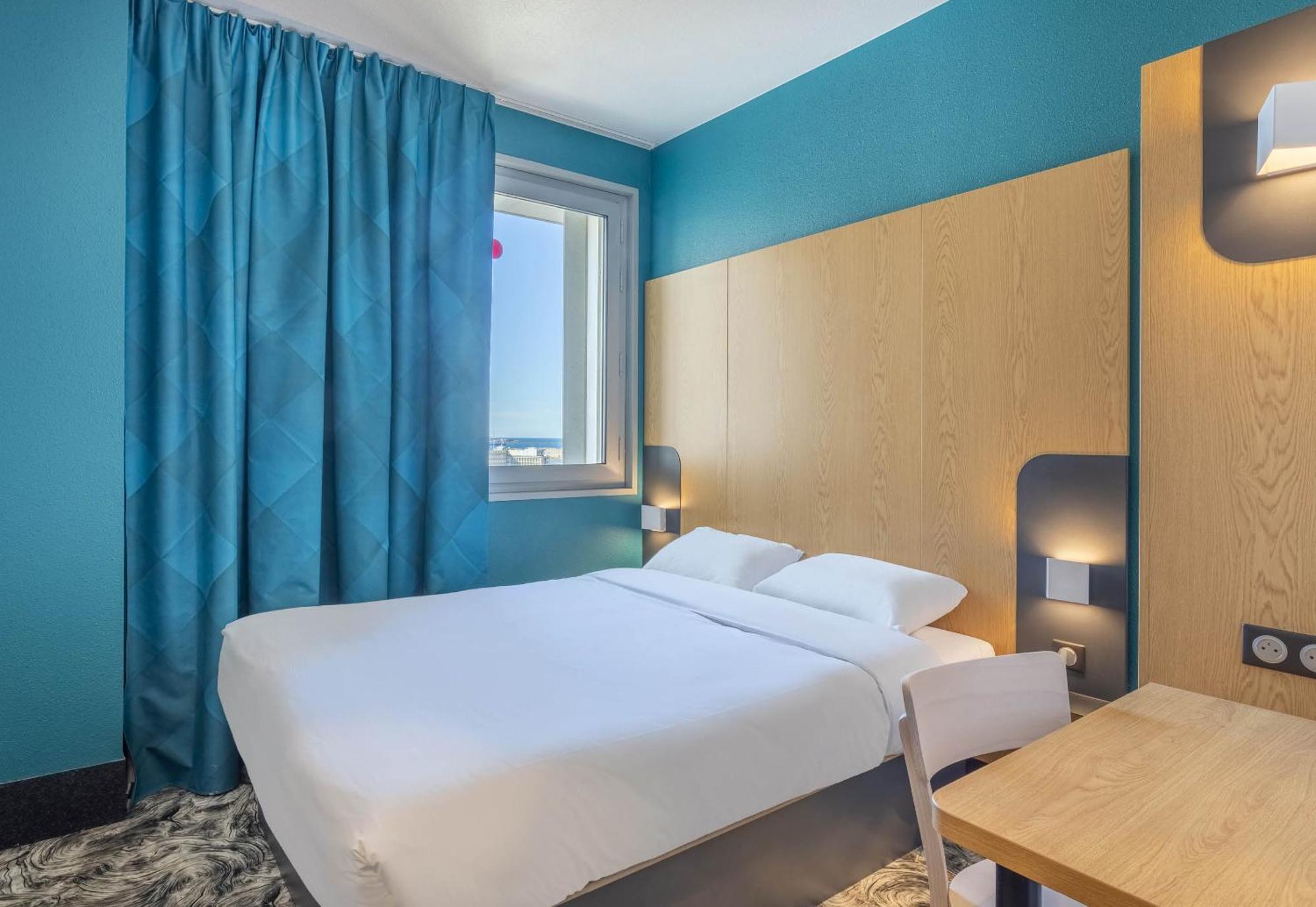 B&B Hotel Marseille Les Ports Exteriör bild